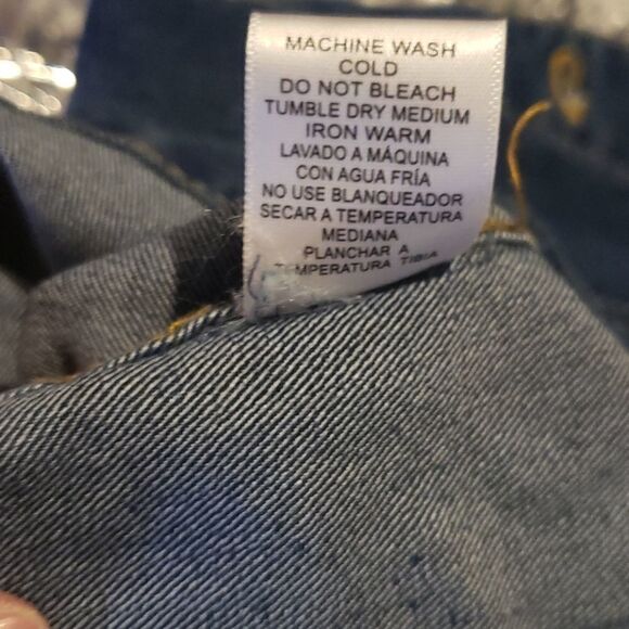 NWT Long Sleeve Denim Button Down Jacket Hoodie - Picture 7 of 7